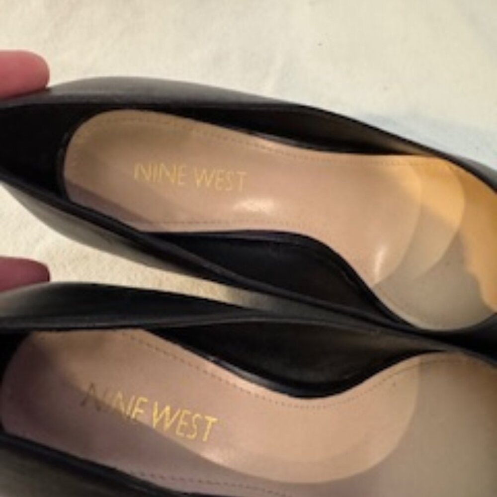 Nine West Pumps Black Size 6 1/2
